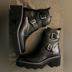 Louis Vuitton new beaubourg ankle boots, size 39